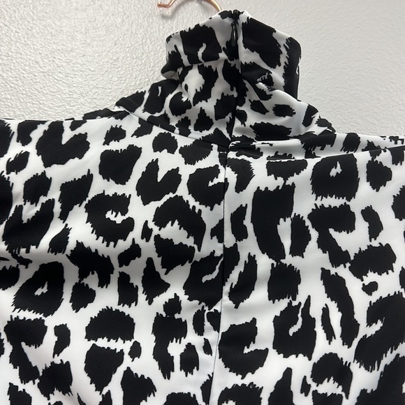 Black & White Ryan Leopard Night Out Dress - Picture 7 of 7